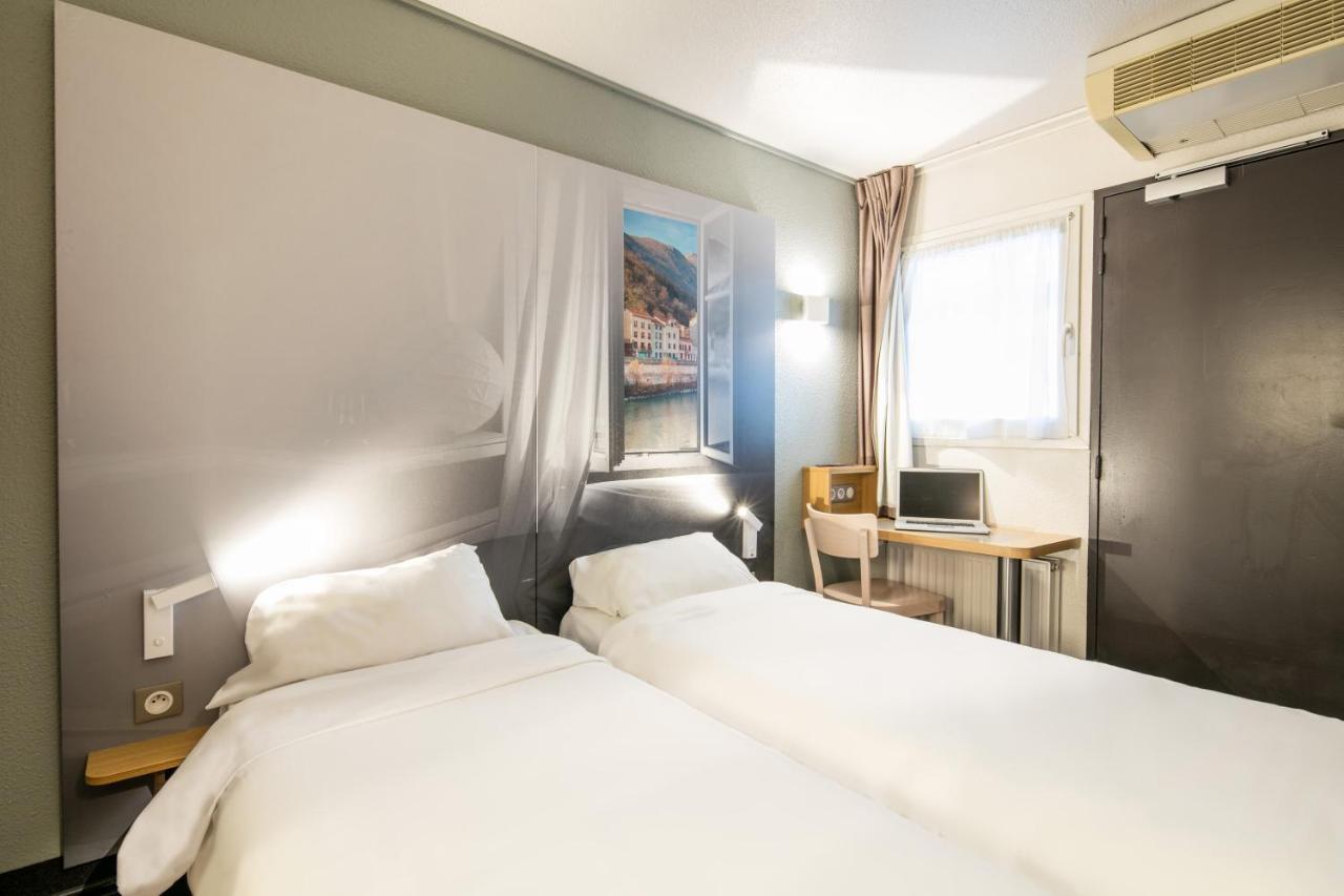 B&B Hotel Grenoble Universite 1 Gières エクステリア 写真