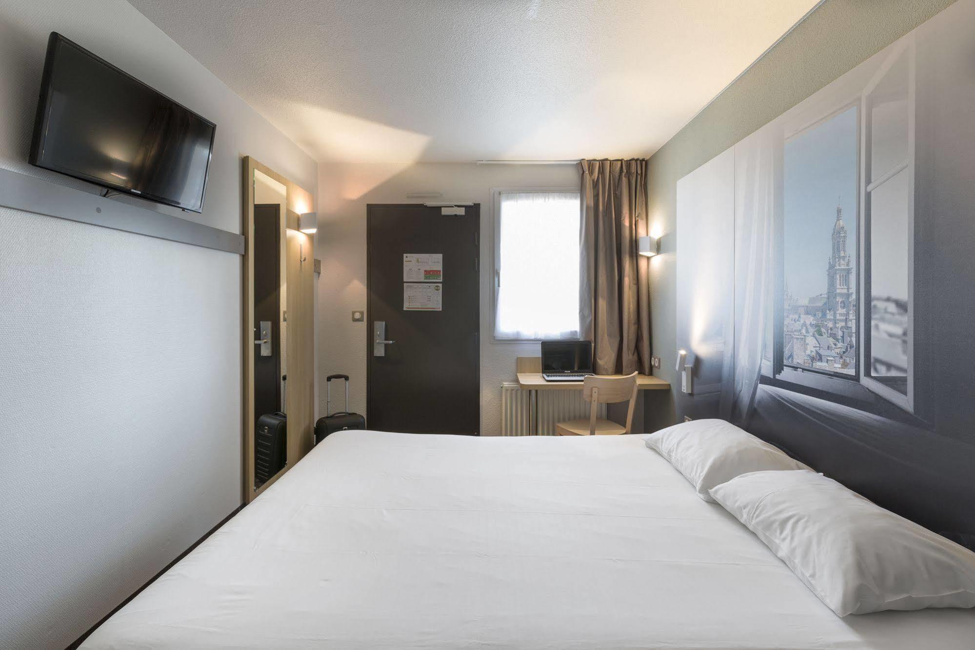 B&B Hotel Grenoble Universite 1 Gières エクステリア 写真