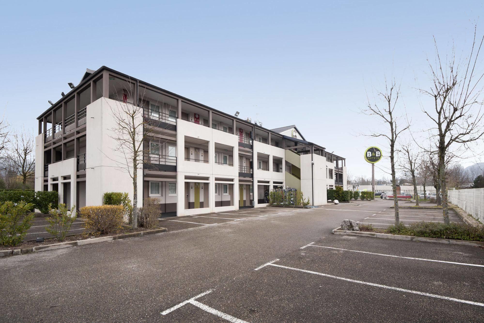 B&B Hotel Grenoble Universite 1 Gières エクステリア 写真